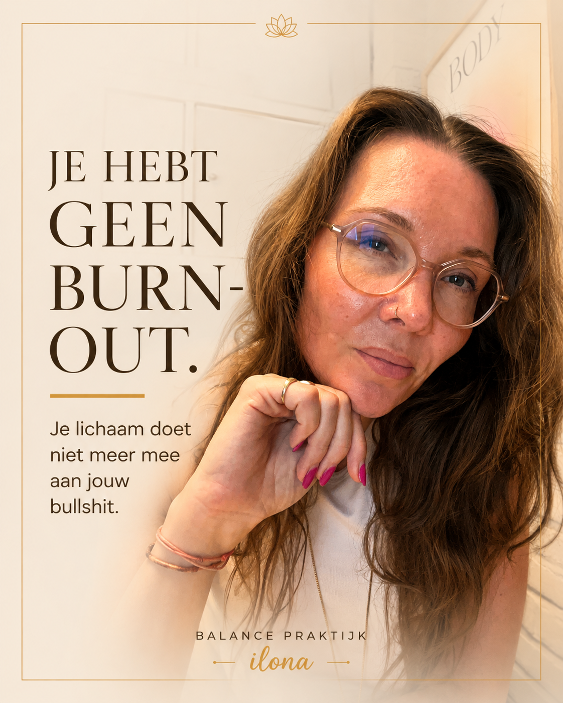 Uitgebluste moeder. Moe burnout overspannen uitgeblust 